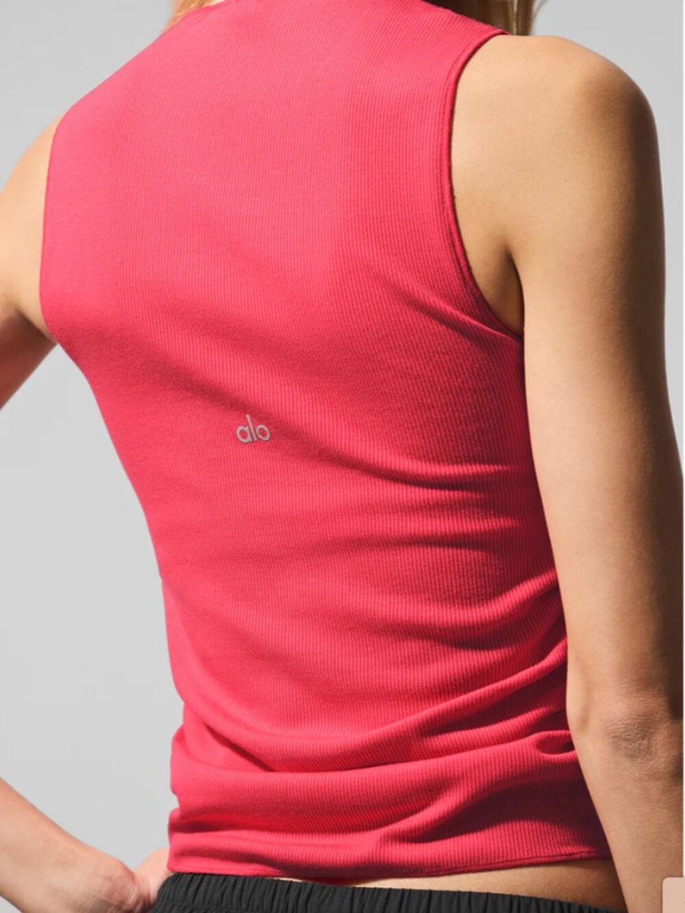 Alo Ribbed En Pointe Tank - Picture 2 of 8